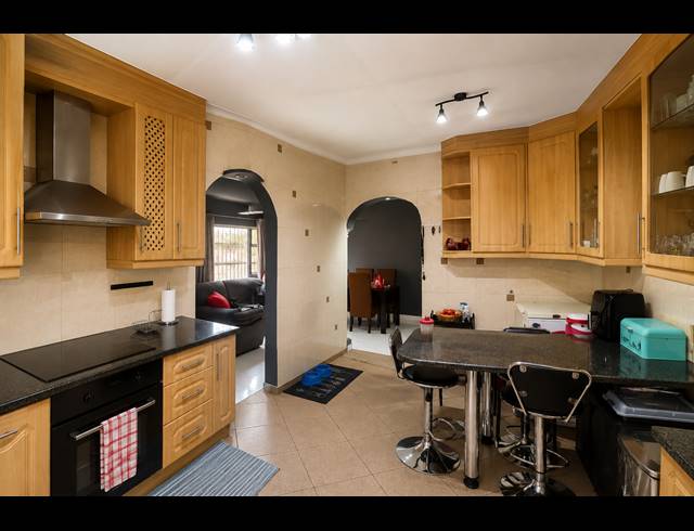 4 BEDROOM HOUSE FOR SALE IN BRACKENDOWNS